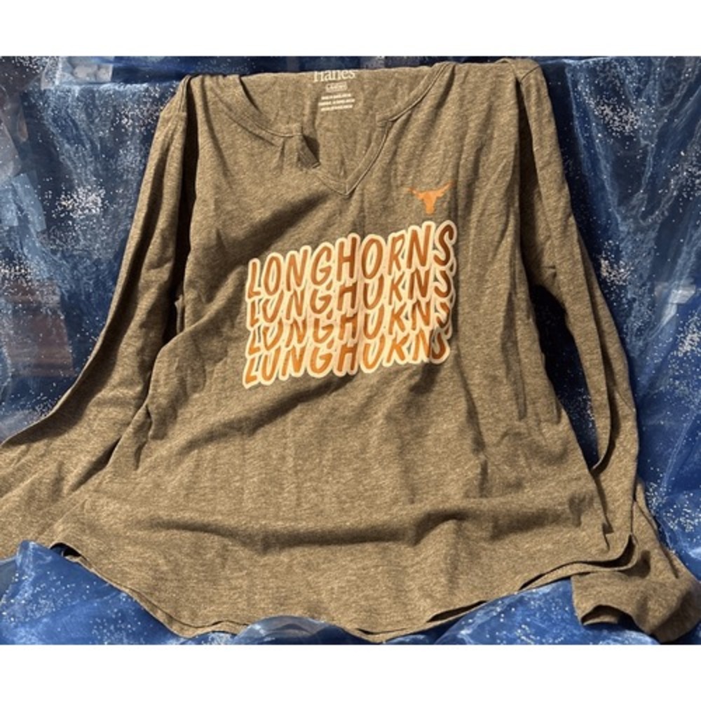 Texas Longhorns Hanes Long Sleeve Tee - New With‎ Tags! Medium (7-8)